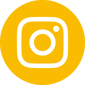 helfende hände - Ein weißes Instagram-Logo, bestehend aus einem abgerundeten Quadrat, in dem sich ein Kreis und ein Punkt befinden, zentriert auf einem durchgehend gelben, kreisförmigen Hintergrund. helfende hände ggmbh hamburg
